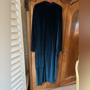 Elegant Green Velvet Dress